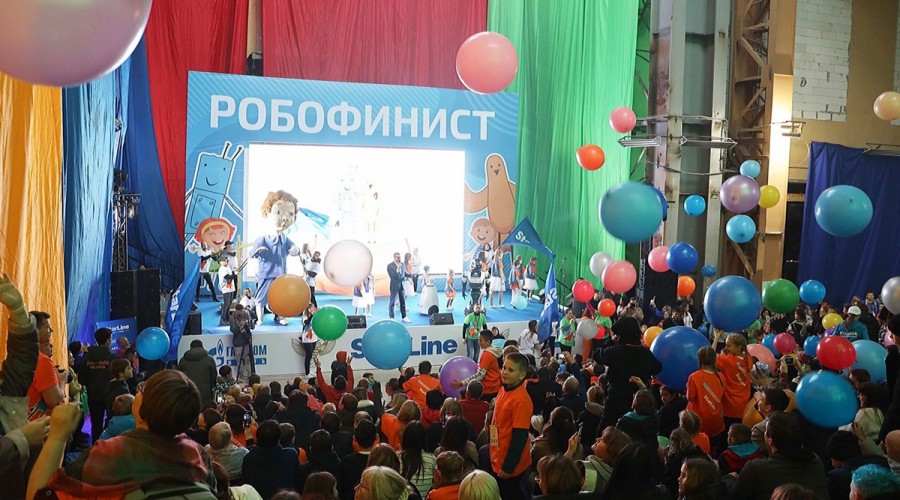 Команда Филиала ДПШ выступила на международном фестивале «РобоФинист»