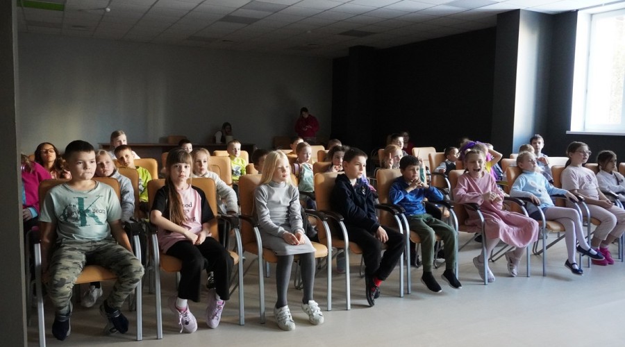 Более 300 зрителей увидели фильмы фестиваля "Взрослеем вместе" в Филиале ДПШ